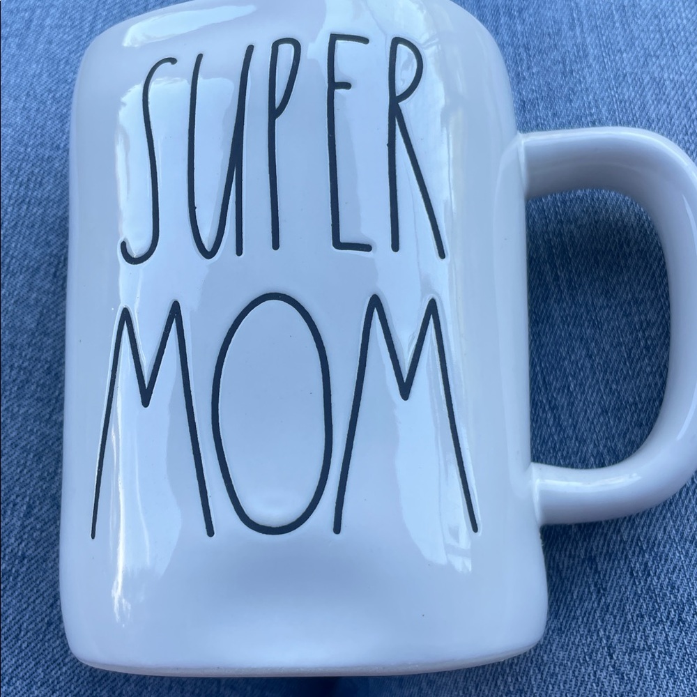 RAE DUNN SUPER MOM MUG